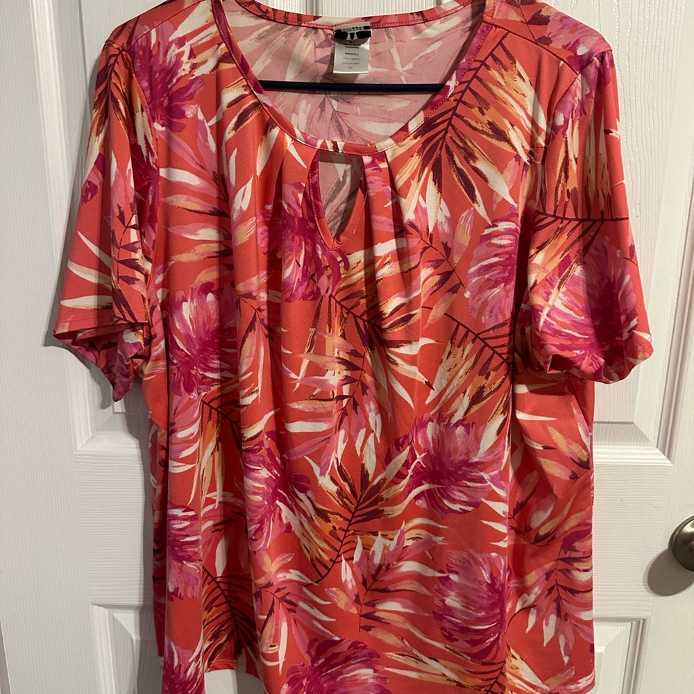 Wrapper Vibrant Pink and Orange Leaf Print Blouse